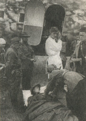 Эвакуация раненых бойцов
