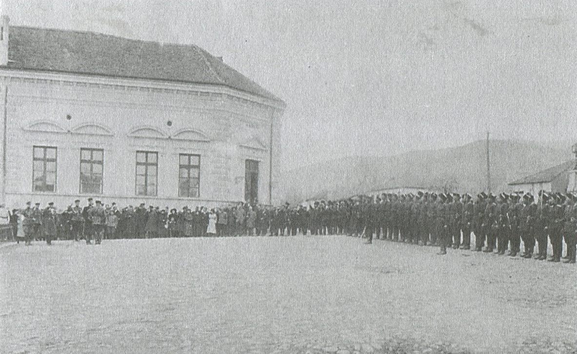 Смотр Кубанской казачьей дивизии во Вранье, 1920 г.