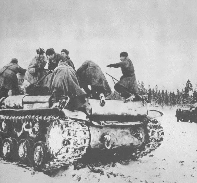 КВ с танковым десантом. Зима 1941-1942 г.