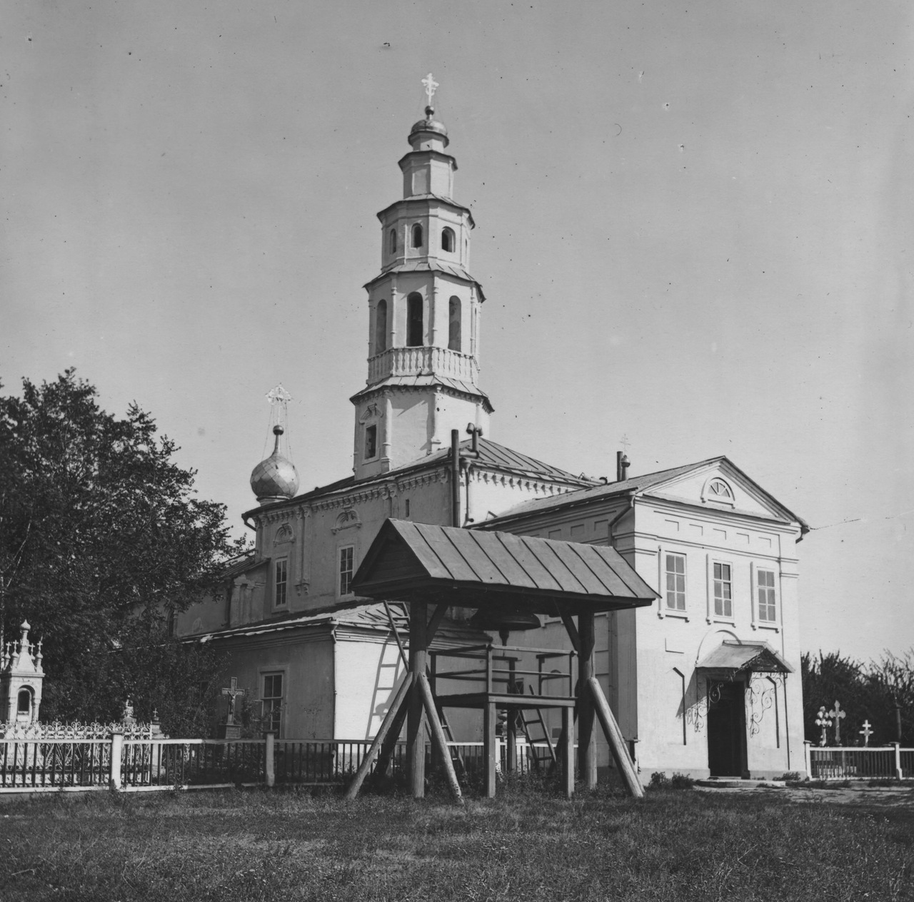 Благовещенская церковь Покровского мужского монастыря