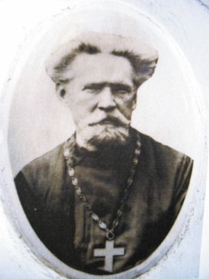 Настоятель Иоанновской церкви Николай Шалфеев.